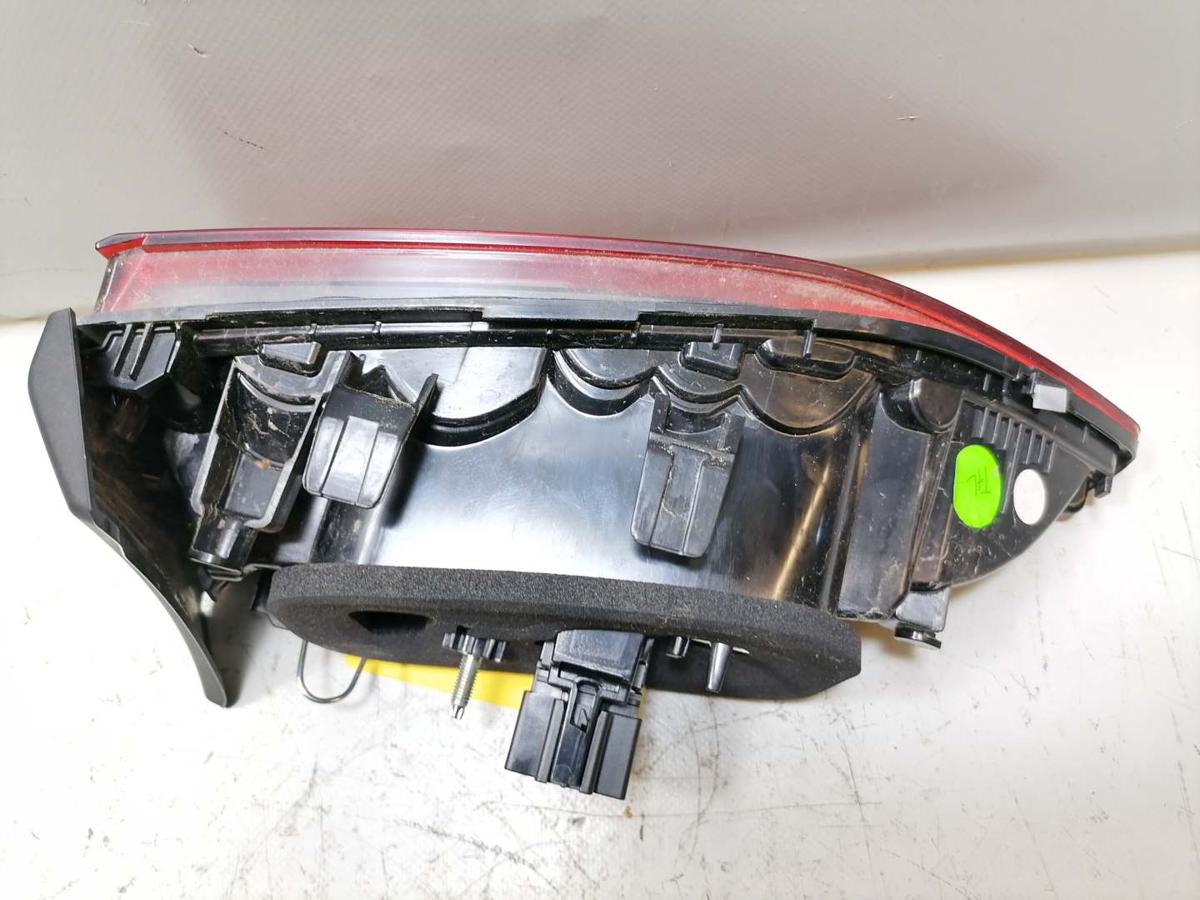 VW Golf 8 original R&uuml;cklicht R&uuml;ckleuchte Schlussleuchte innen links Flie&szlig;heck Facelift Bj.2024